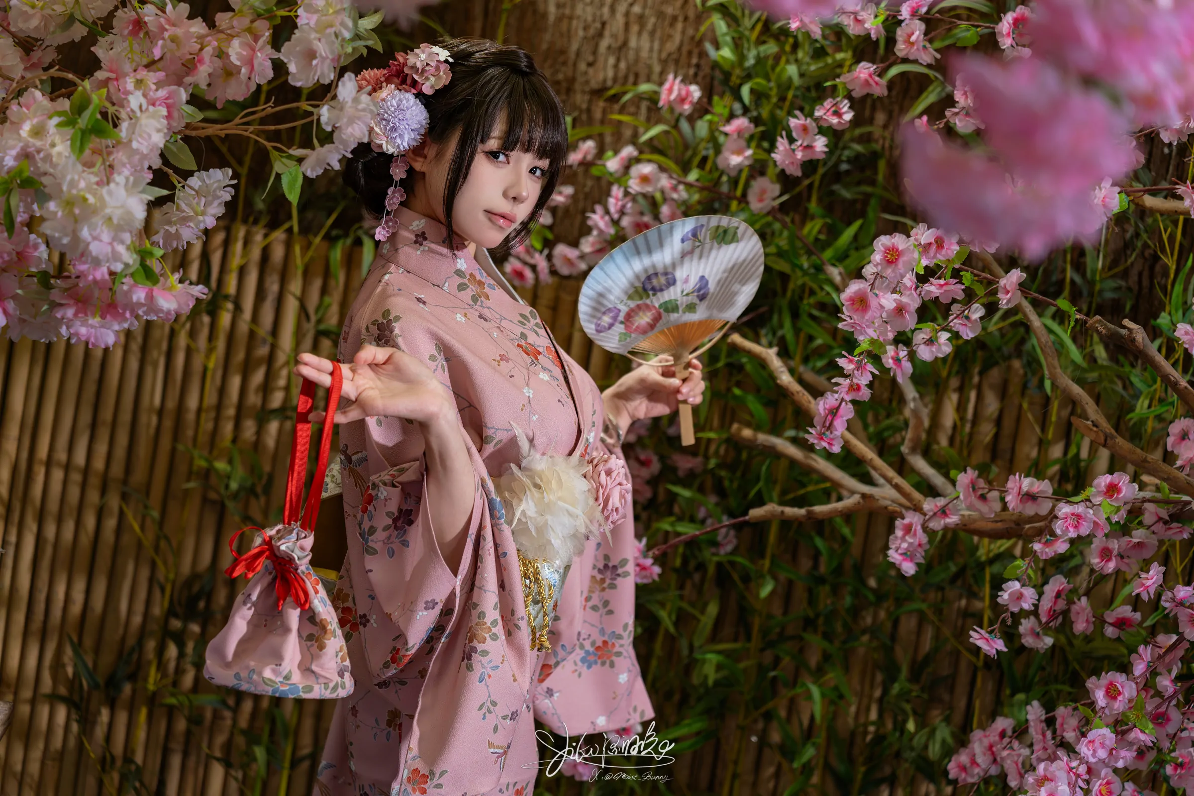 咬一口兔娘 -『温泉の女将』燕无歇 Cosplay-第1张