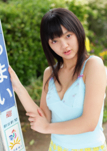 日美野梓