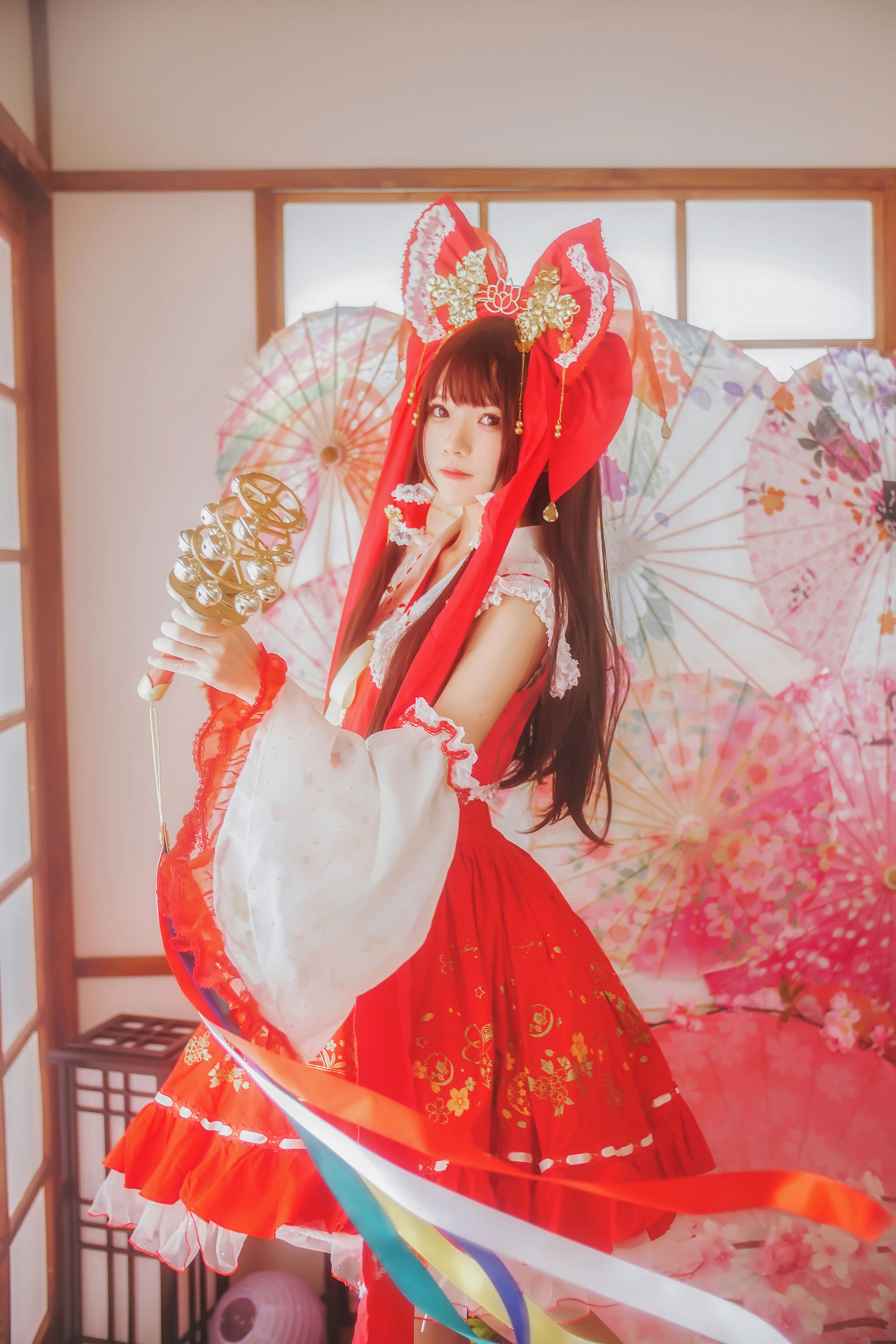 [萝莉COS] 桜桃喵《灵梦 新年快乐》 Cosplay-第37张