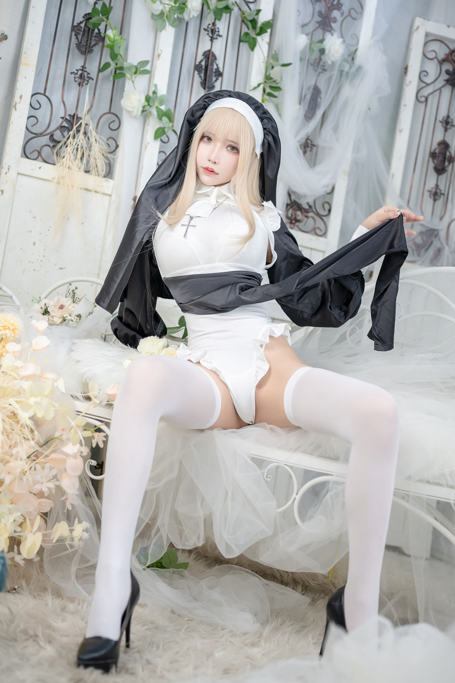 二次元妹子抱走莫子aa – 生日特辑 修女 Cosplay-第2张