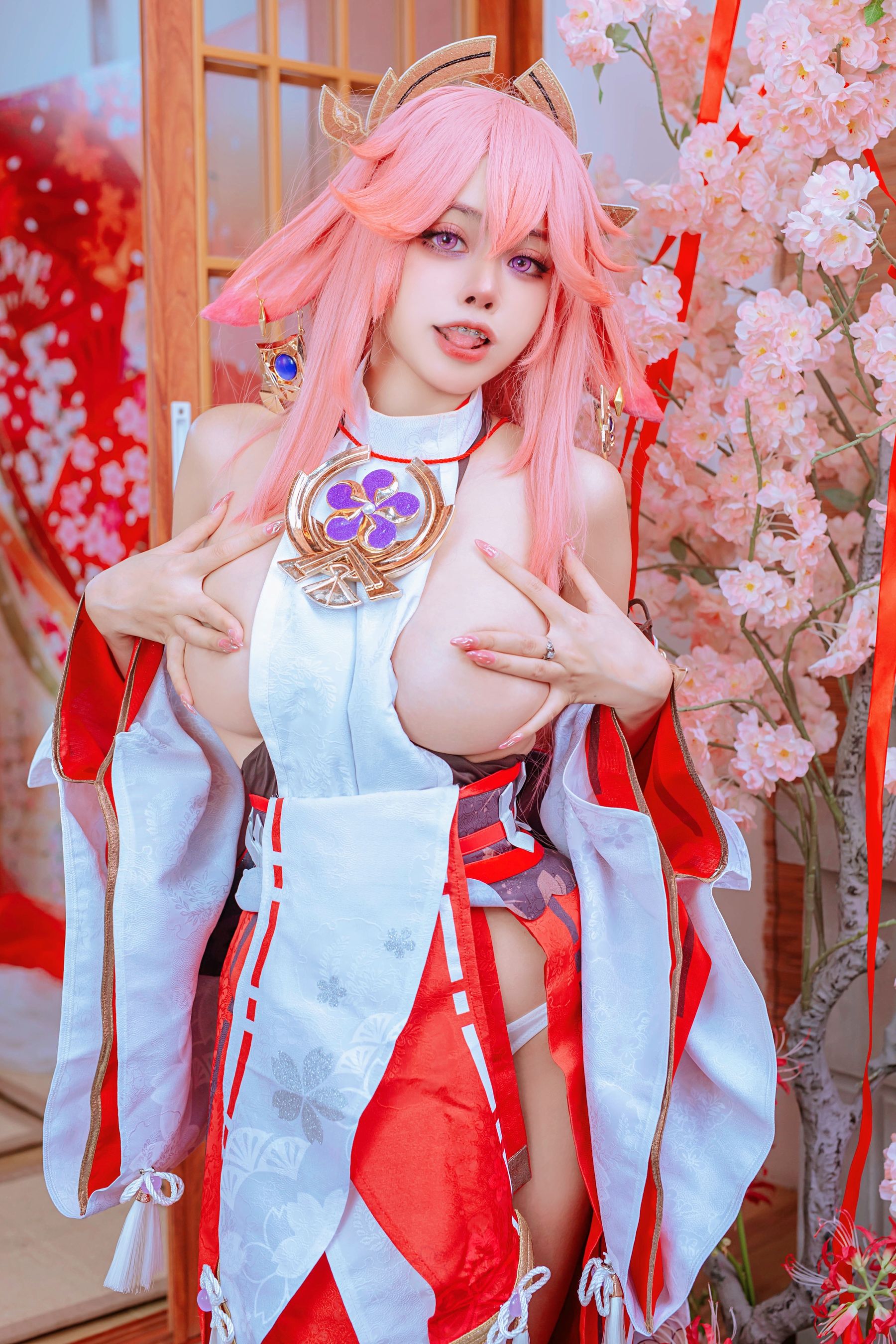 日本性感萝莉ByoruYae Miko Raiden Shogun Cosplay-第1张