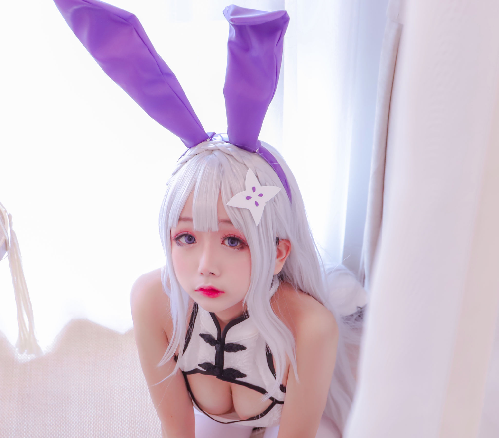 Cosplay日奈娇 白旗袍 Cosplay-第1张