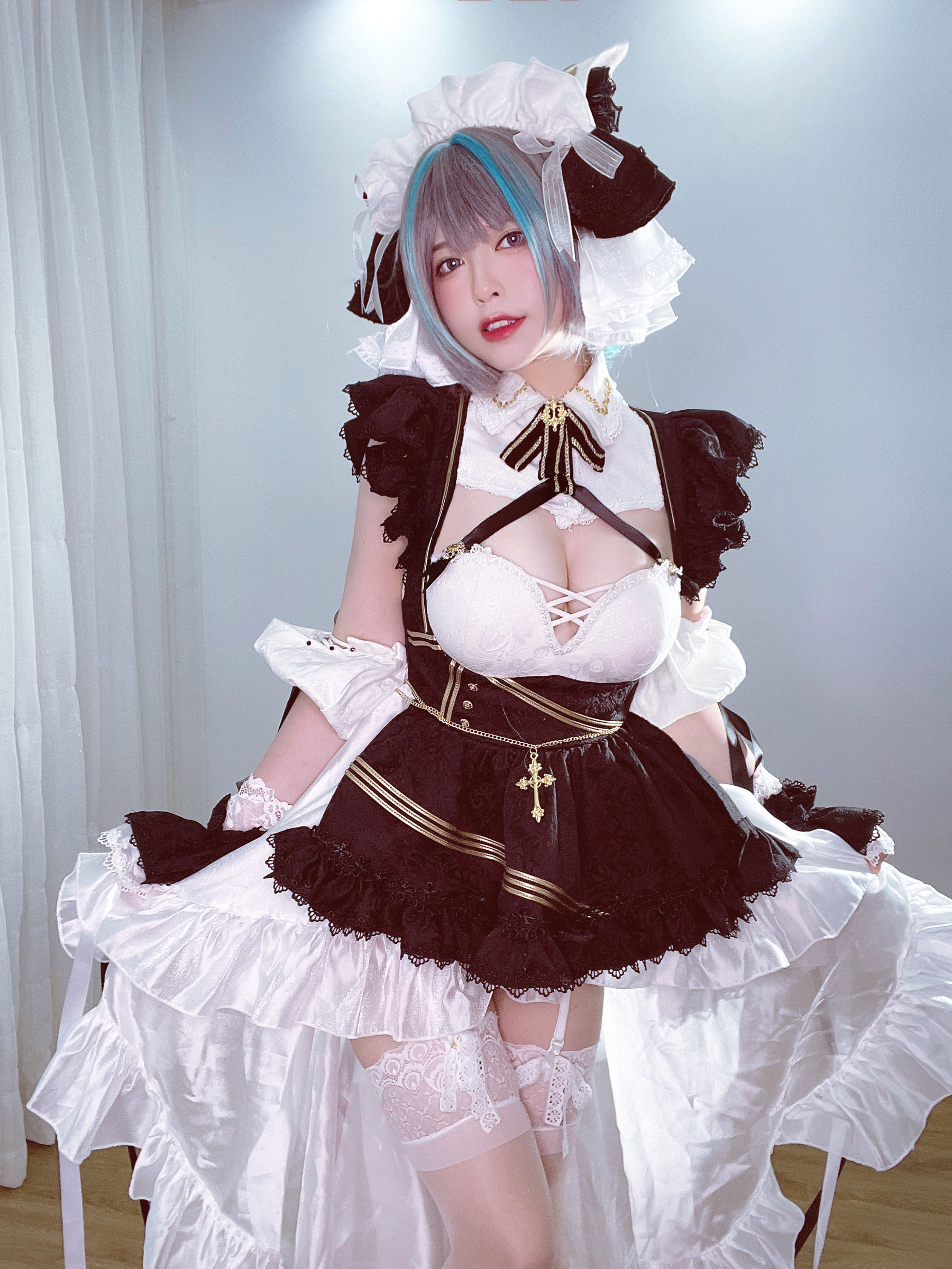 半半子 – 柴郡 Cosplay-第1张