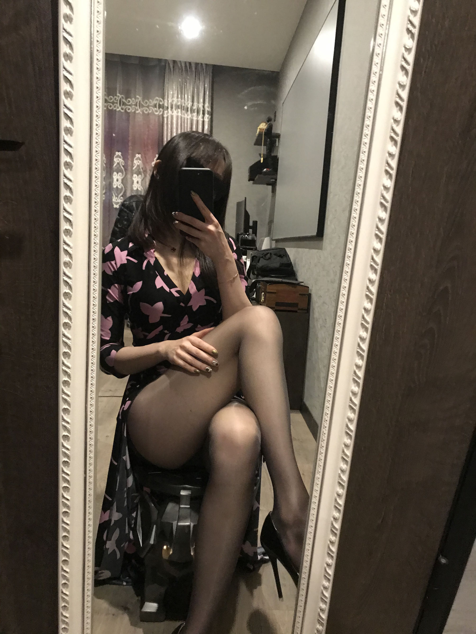 丝足博主麋鹿_Monroe 2020.03.23 包臀黑丝 Cosplay-第5张