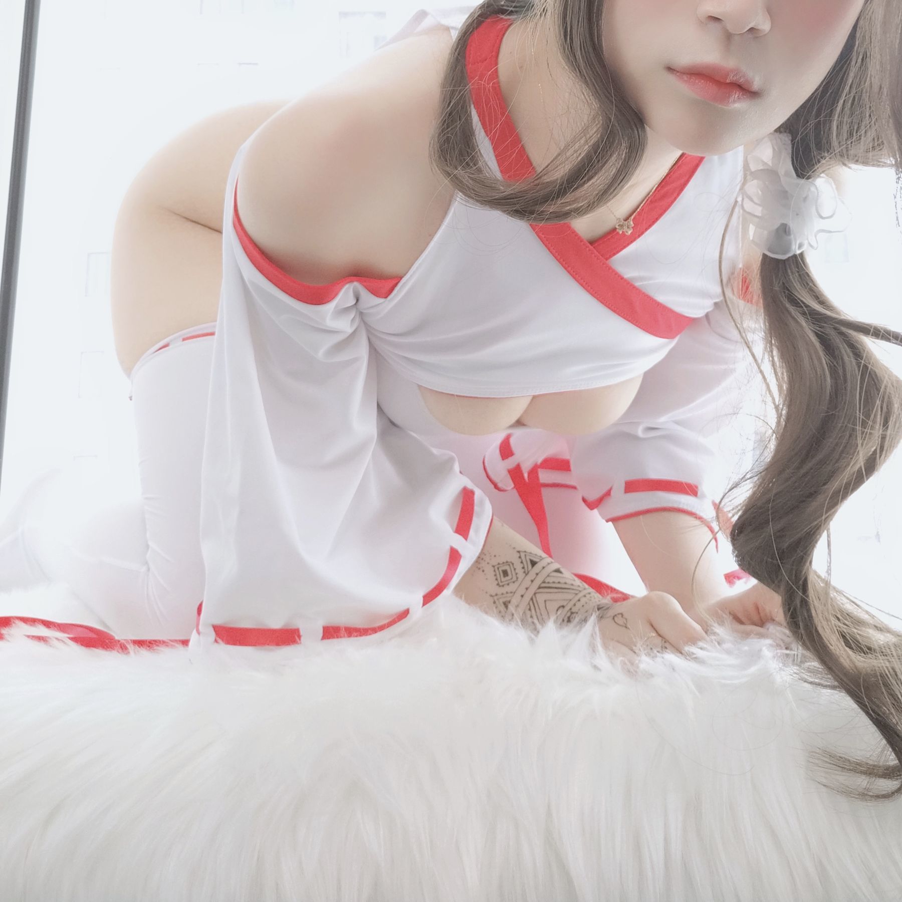 [萝莉COS] 白银 – 神社饲养的小狐狸 Cosplay-第40张
