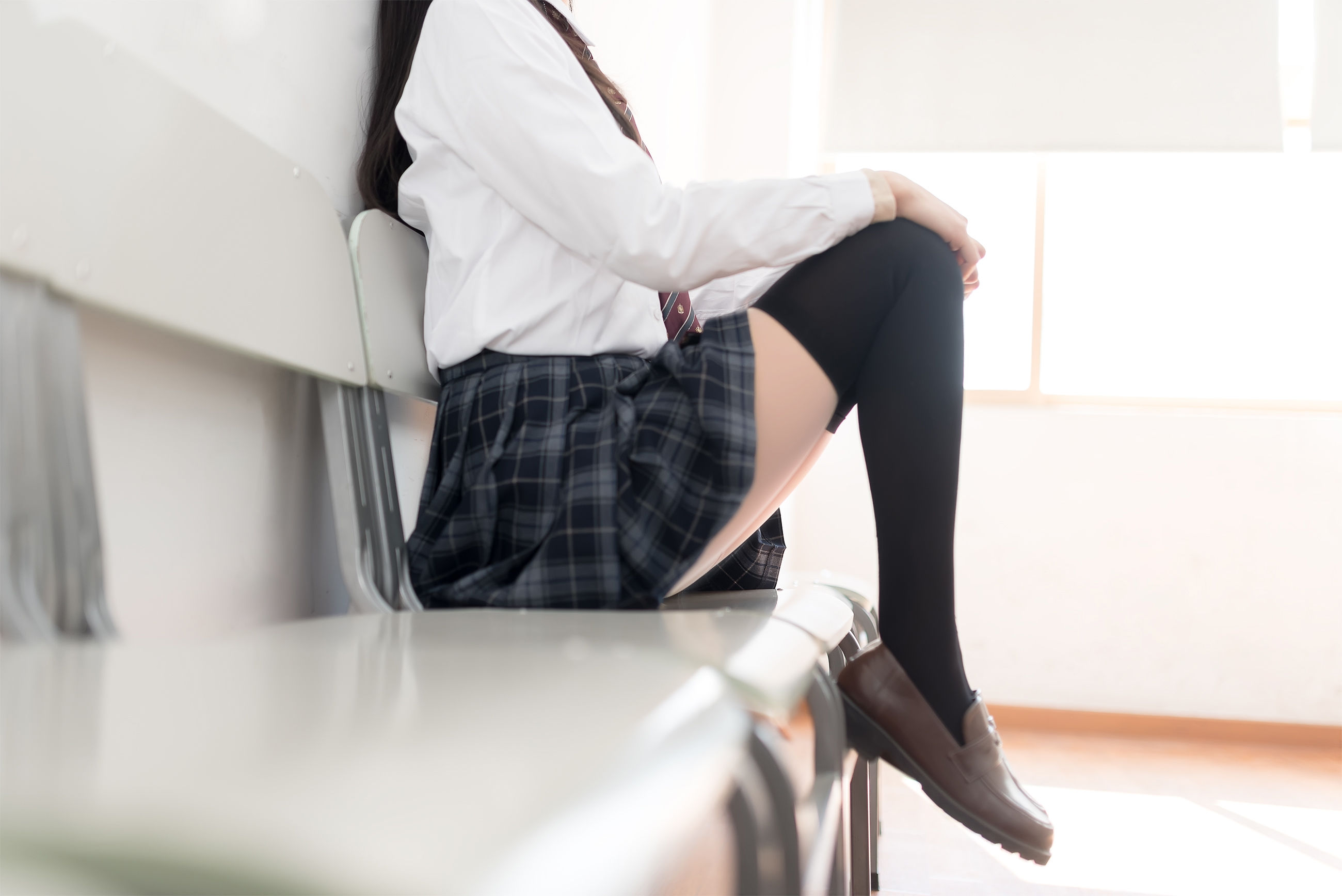 [萝莉COS] 木绵绵OwO – 西式JK Cosplay-第12张