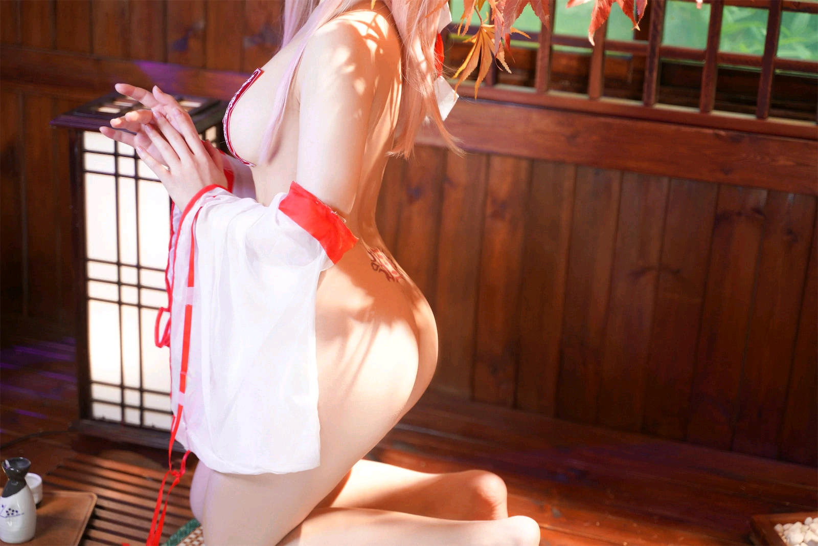 虎森森 – 巫女 Cosplay-第7张