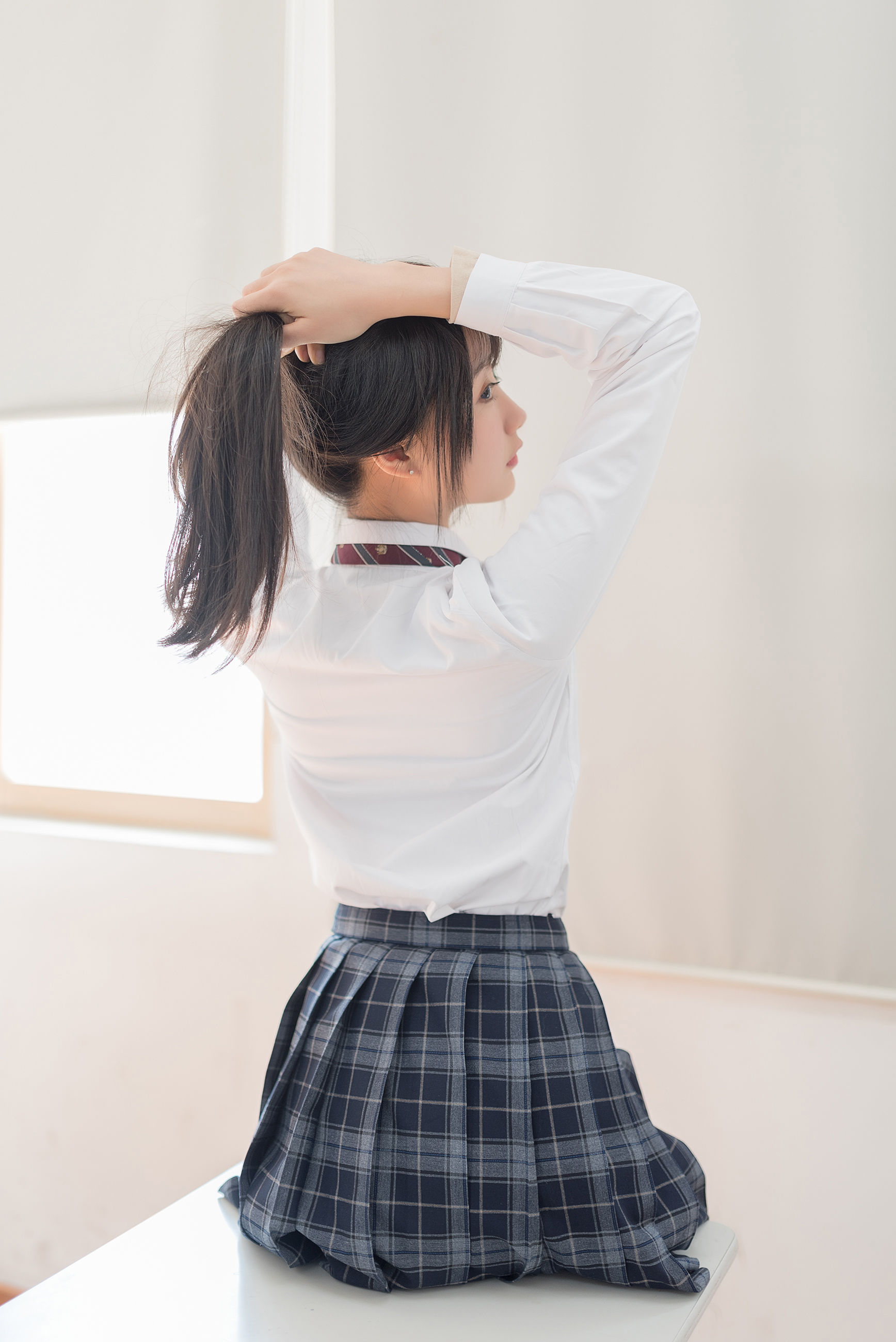 [萝莉COS] 木绵绵OwO – 西式JK Cosplay-第9张